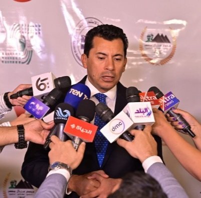 د /أشرف صبحي